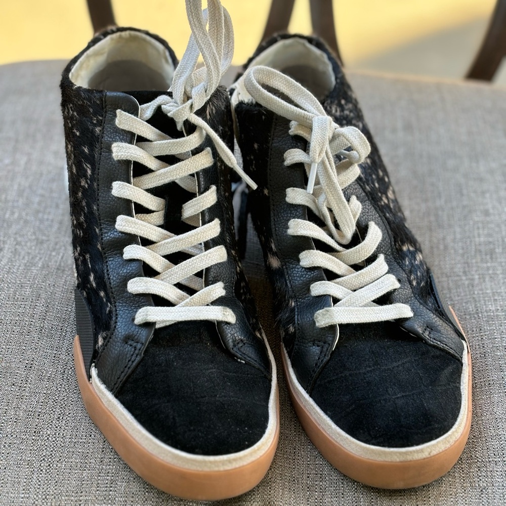 Dolce Vita Black spotted calf hair sneakers, women’s 8